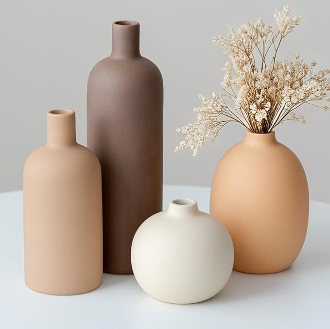 Set of 4 ceramic vases in warm neutral tones
